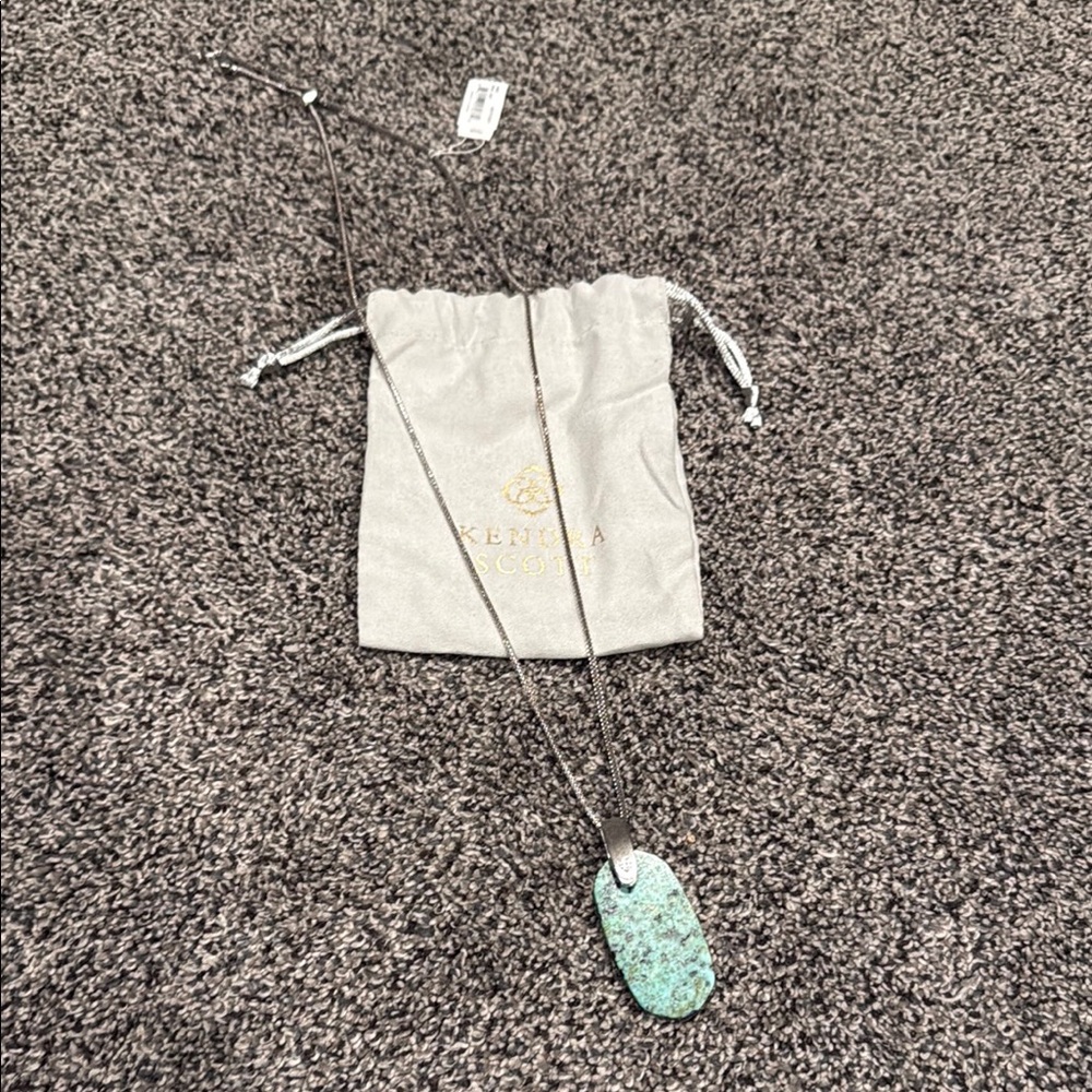 Kendra Scott Green Pendant Necklace